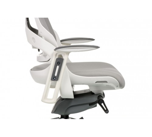 Кресло Wau Snowy Fabric White E6163 Кресло Wau Snowy Fabric White E6163